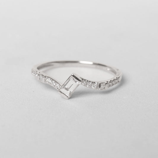 Alma Diamond Ring